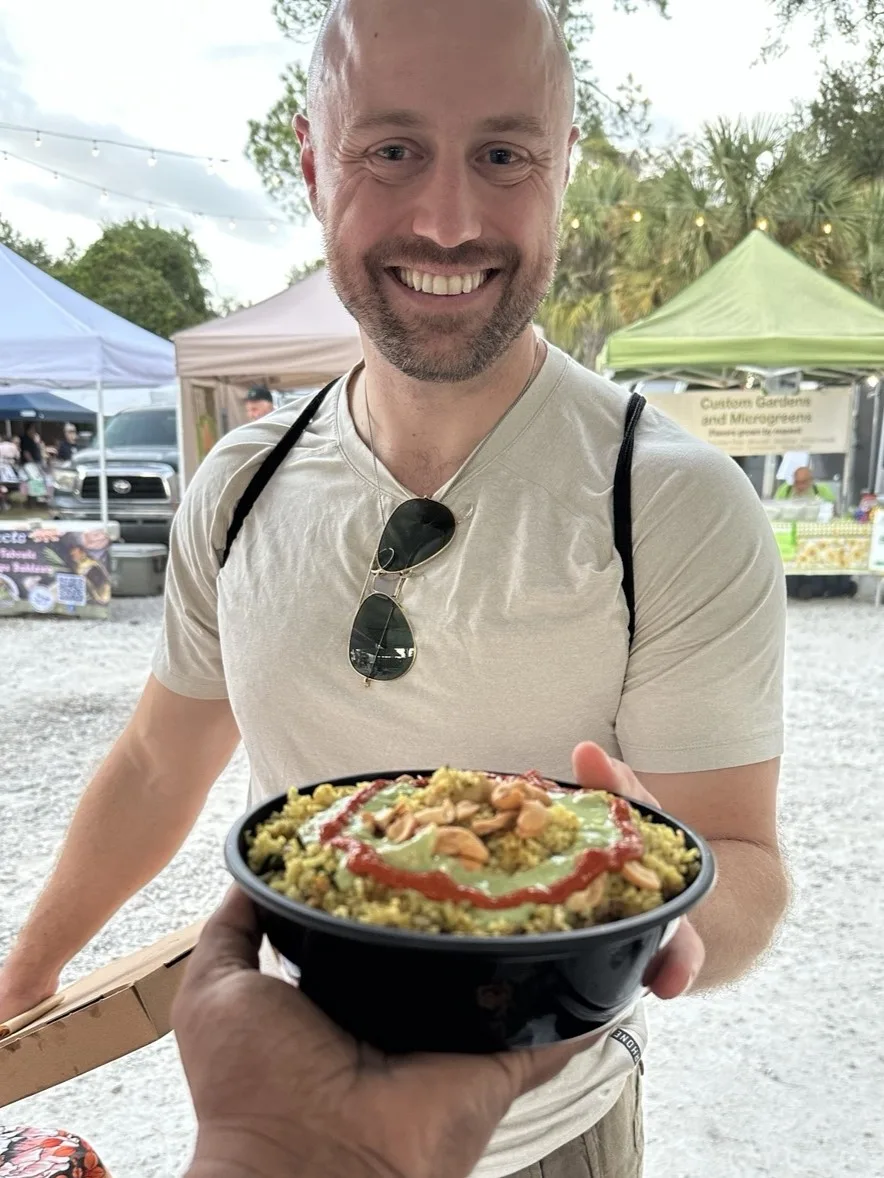 A biriyani bowl handed over at the market